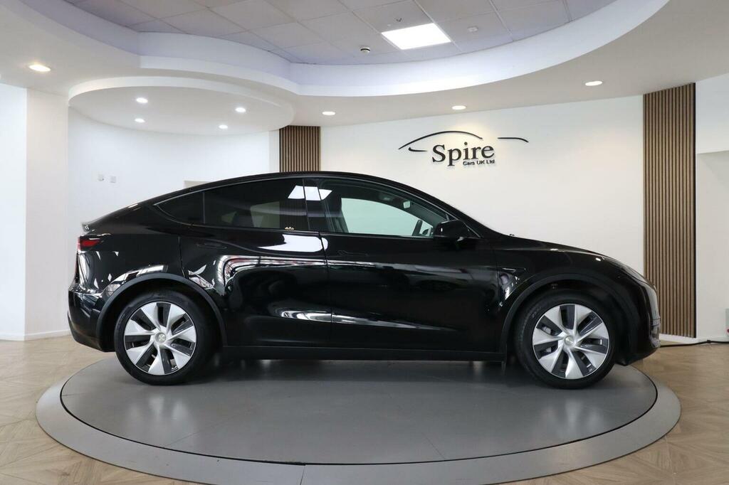 Tesla Model Y Suv Rwd 202272 AJ72UUE Black #4