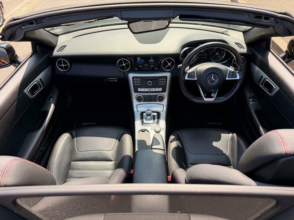 Mercedes-Benz SLC 2.1 Slc250d Amg Line Convertible G-tron Black #3