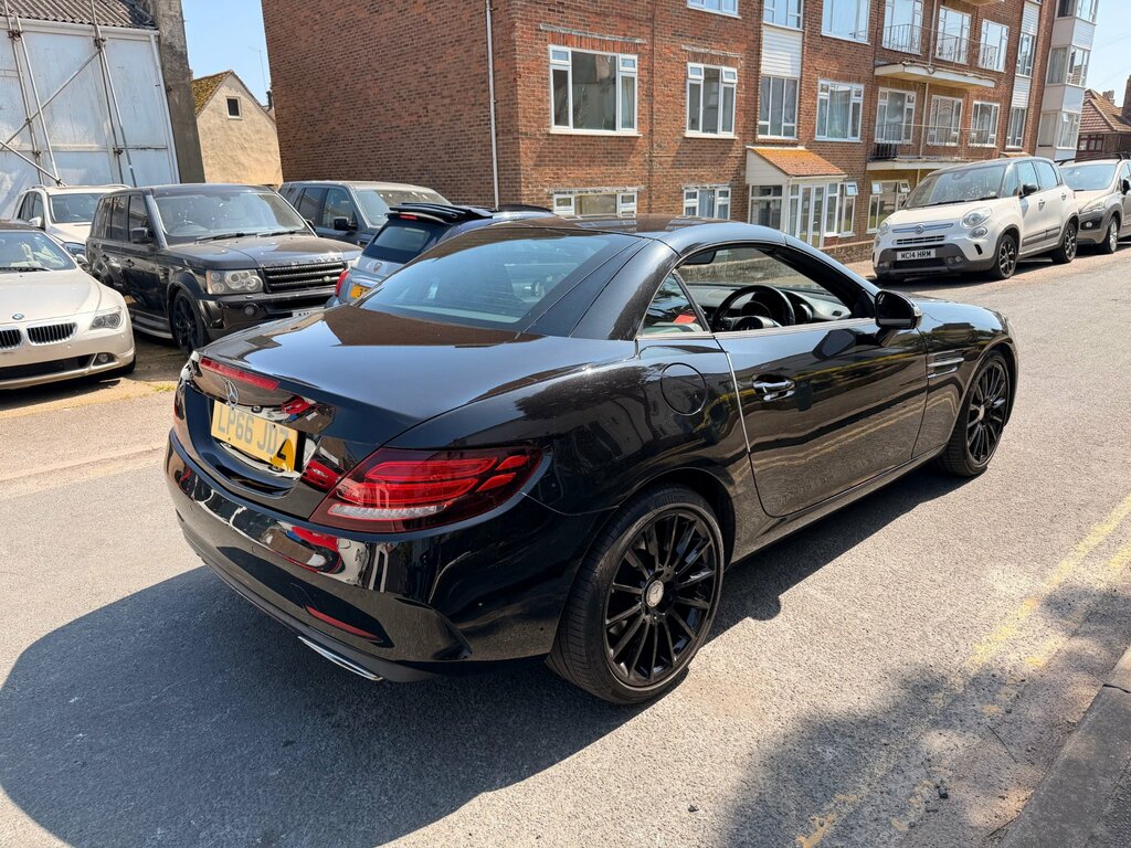 Mercedes-Benz SLC 2.1 Slc250d Amg Line Convertible G-tron Black #2