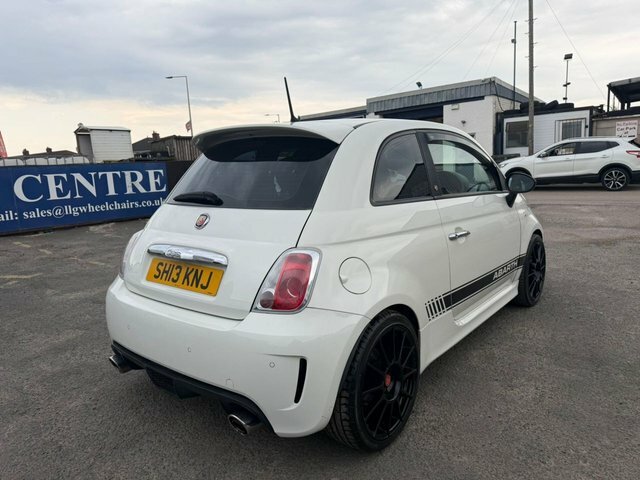 Abarth 500 T-jet Hatchback White #2