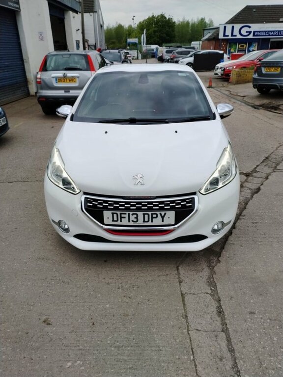 Peugeot 208 Thp Gti Hatchback White #3