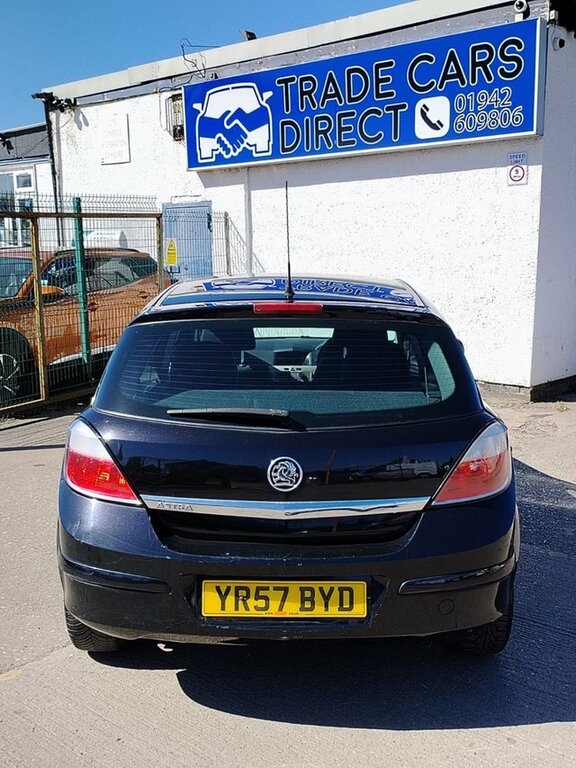 Vauxhall Astra 16V Energy Hatchback Black #4