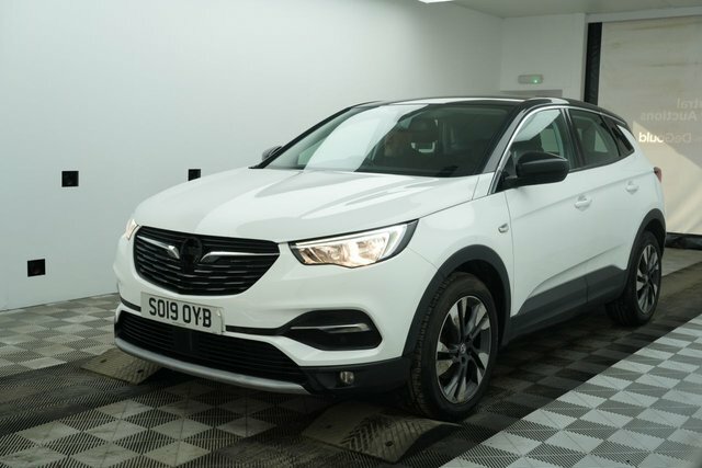 Vauxhall Grandland X Turbo D Sport Nav SO19OYB White #5
