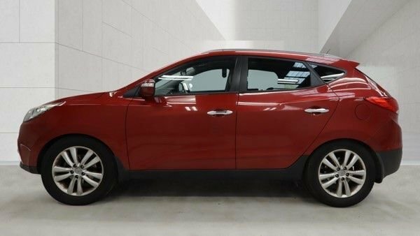 Hyundai Ix35 Crdi Premium Suv Red #6