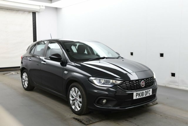 Fiat Tipo Mpi Easy Plus Hatchback Black