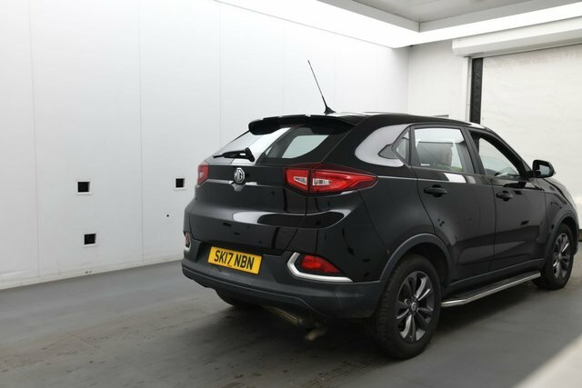MG GS Tgi Excite Suv Black #3