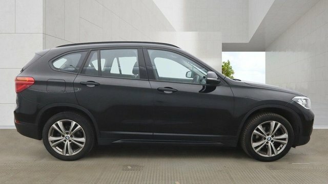 BMW X1 18D Sport Suv SH19MLU Black #5