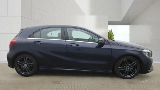 Mercedes-Benz A Class A200d Amg Line Hatchback LL17USY Blue #6