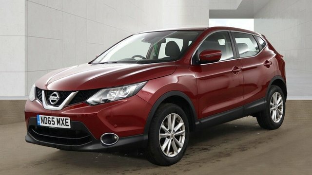 Nissan Qashqai Dig-t Acenta Suv ND65MXE Red #2