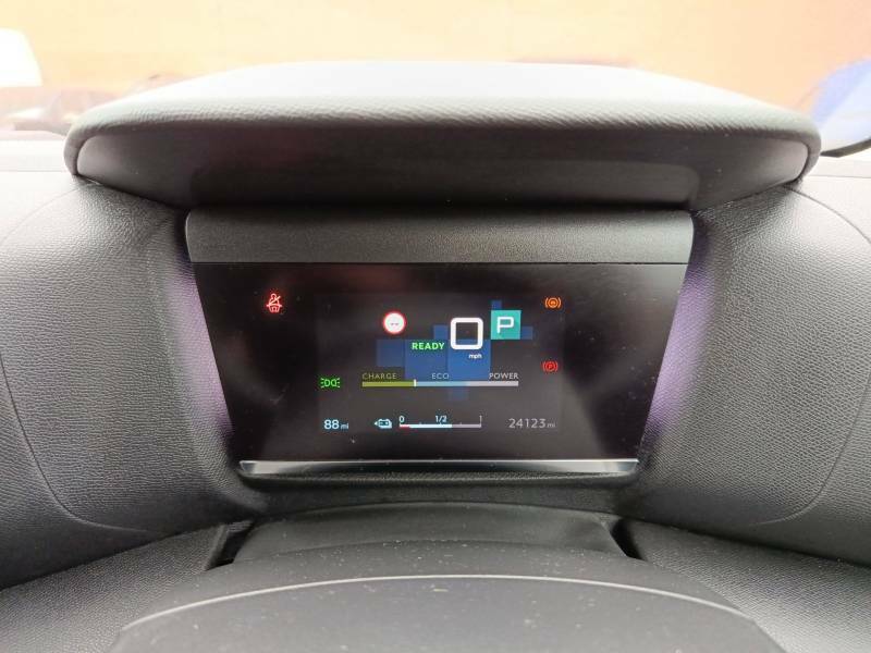 Citroen e-C4 50Kwh Shine Plus Hatchback 7.4K ST71NBX  #2