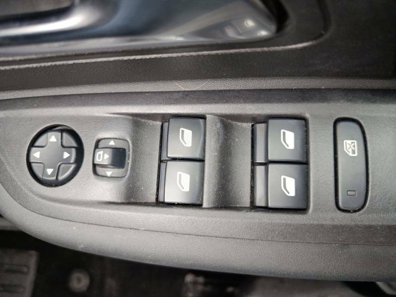 Citroen e-C4 50Kwh Shine Plus Hatchback 7.4K ST71NBX  #6