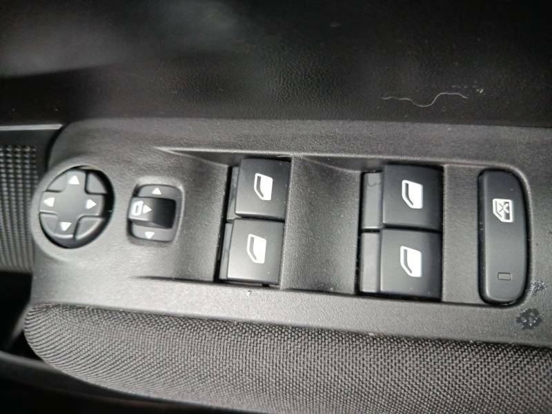 Citroen C3 Aircross 1.2 Puretech Shine Plus Suv Eat6 Euro 6 HG23KVR White #6