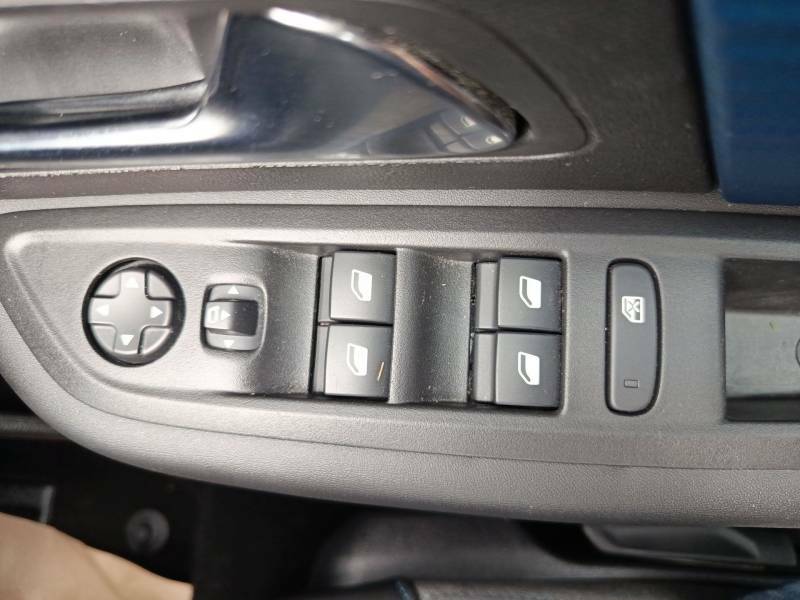 Citroen e-C4 50Kwh Sense Hatchback 7.4Kw Cha WJ73XZC  #6