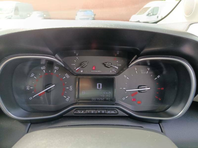 Citroen C3 Aircross 1.2 Puretech Flair Suv 6 Spd Eur  #2