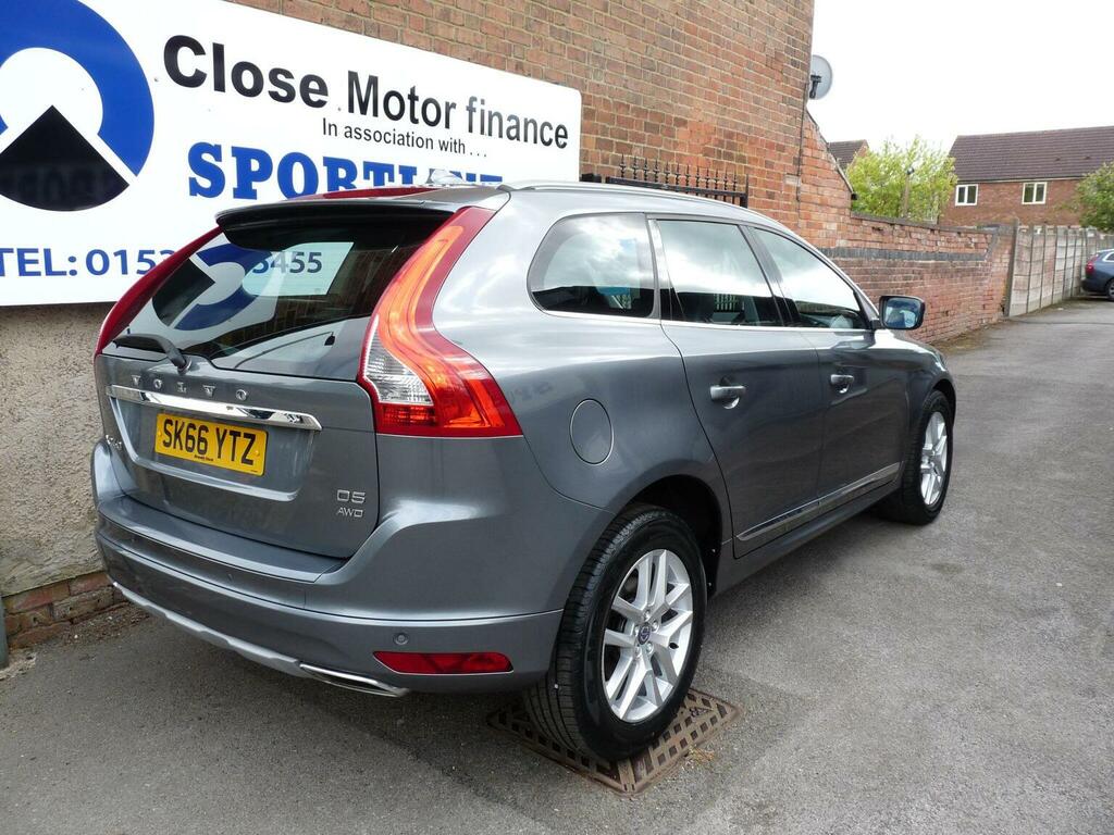 Volvo XC60 Suv 2.4 D5 Se Lux Nav Awd Euro 6 Ss 20166 SK66YTZ Grey #3