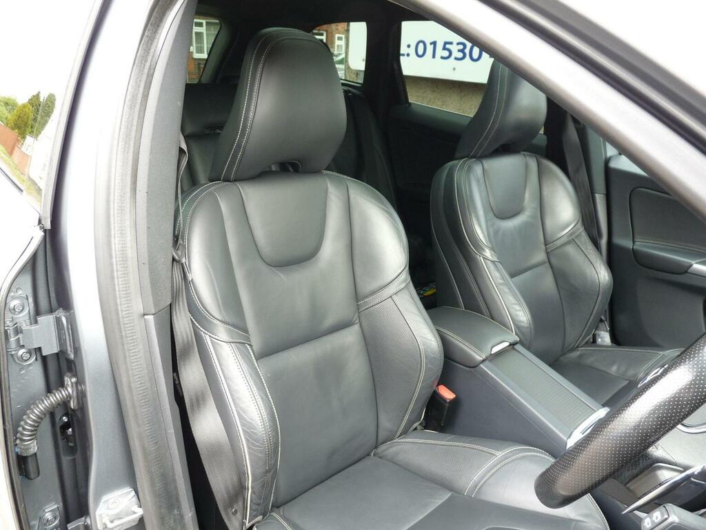 Volvo XC60 Suv 2.4 D4 R-design Nav Awd Euro 6 Ss CF16OFL Grey #4