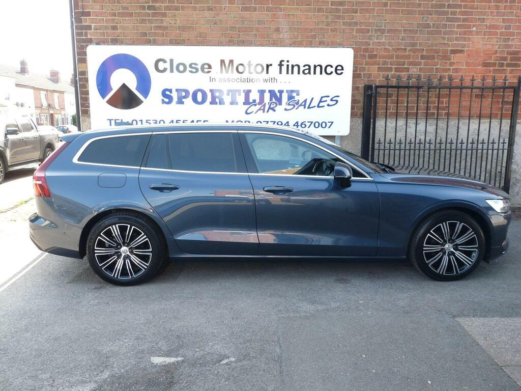 Volvo V60 Estate 2.0 D4 Inscription Euro 6 Ss 2 WX68UAT Blue #2