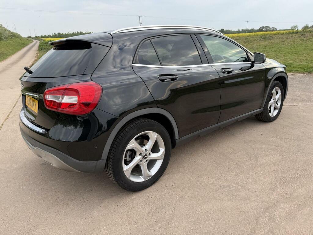 Mercedes-Benz GLA Class Suv 1.6 Gla200 Sport Executive 7G-dct Euro 6 S GJ19AKY Black #2