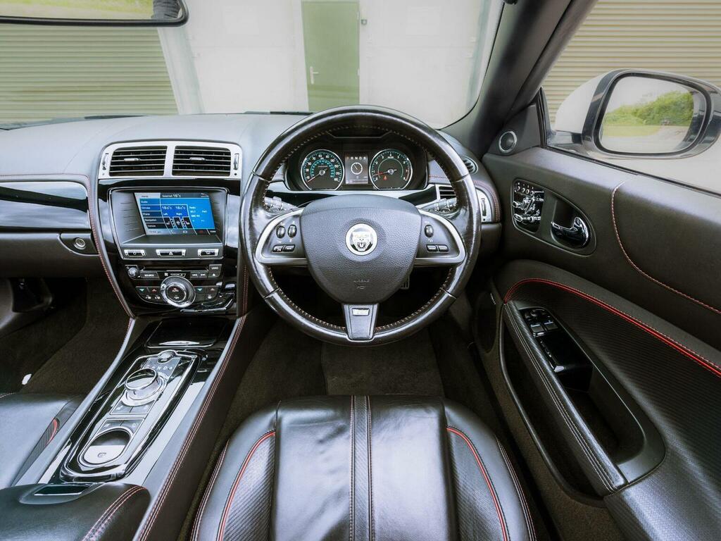 Jaguar XKR-S Convertible 5.0 V8 Euro 5 201212 White #2
