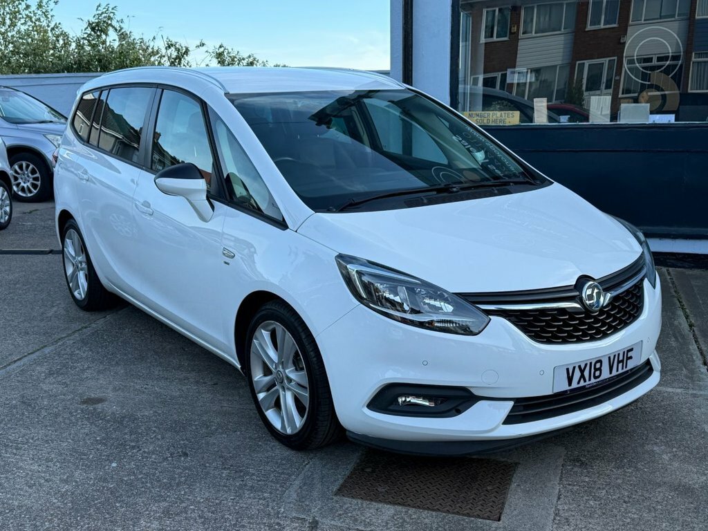 Vauxhall Zafira Tourer Turbo Sri Nav Mpv White #2