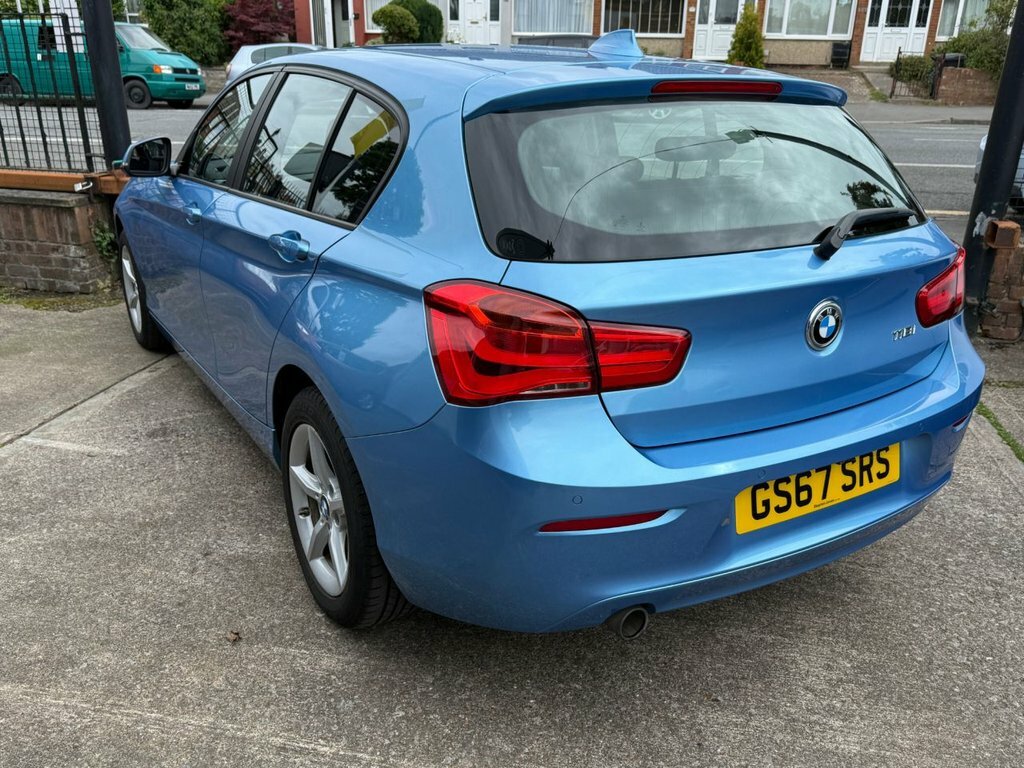 BMW 1 Series 118I Se Hatchback Blue #5