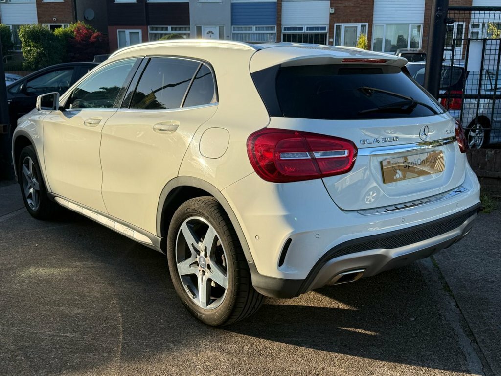 Mercedes-Benz GLA Class Gla250 Amg Line Suv KE65YUA White #4