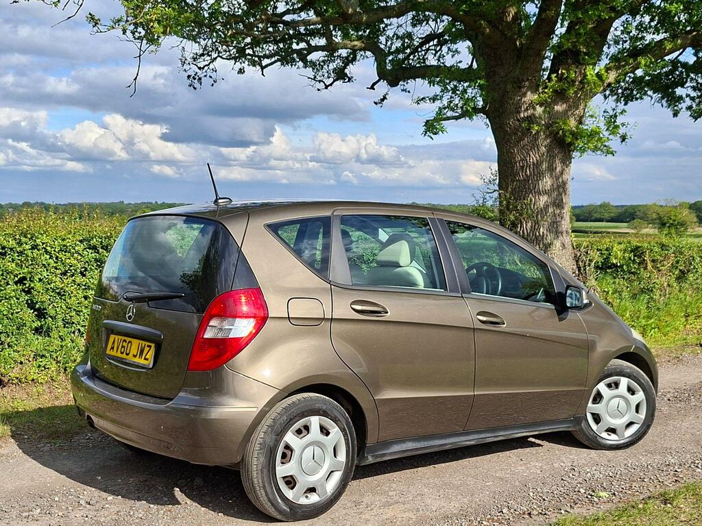 Mercedes-Benz A Class 1.5 A160 Blueefficiency Classic Se Brown #5