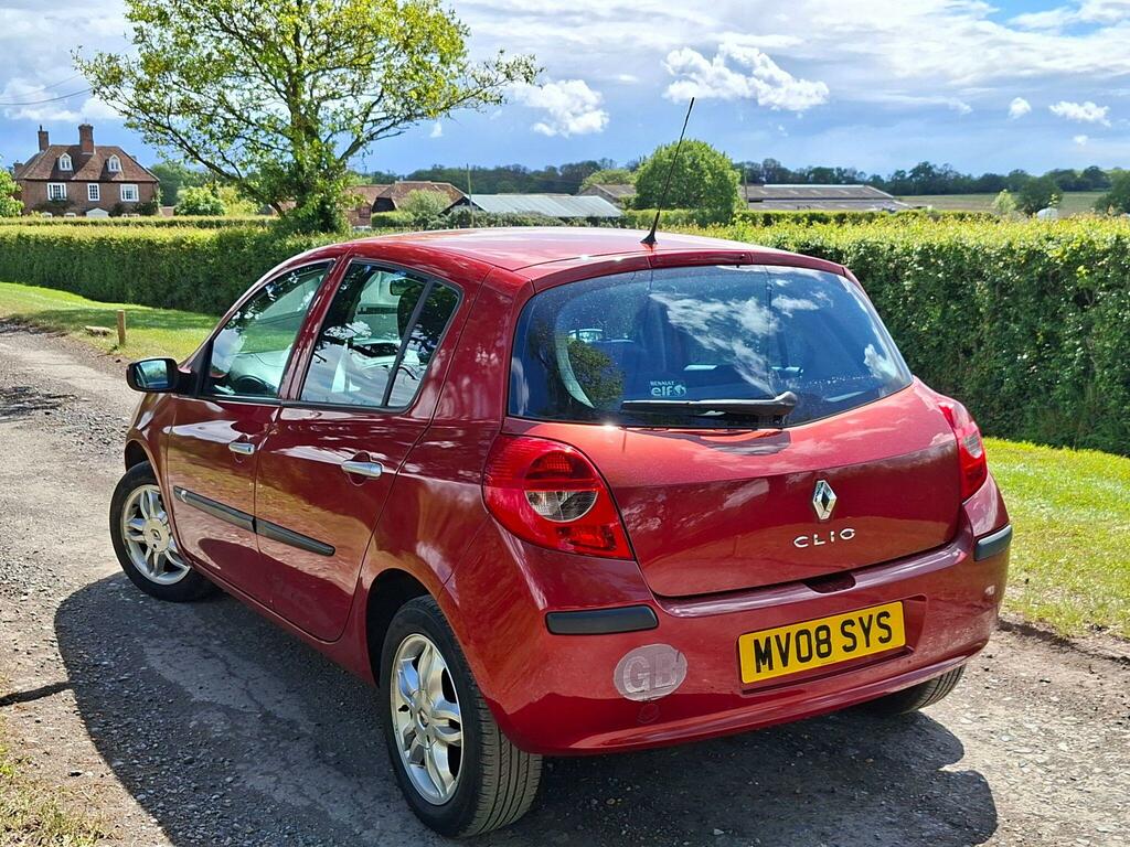 Renault Clio 1.6 Vvt Expression Red #4