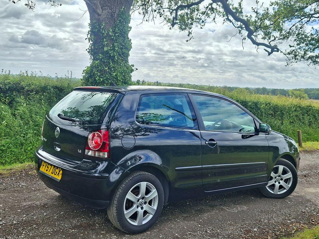 Volkswagen Polo 1.4 Se Black #3