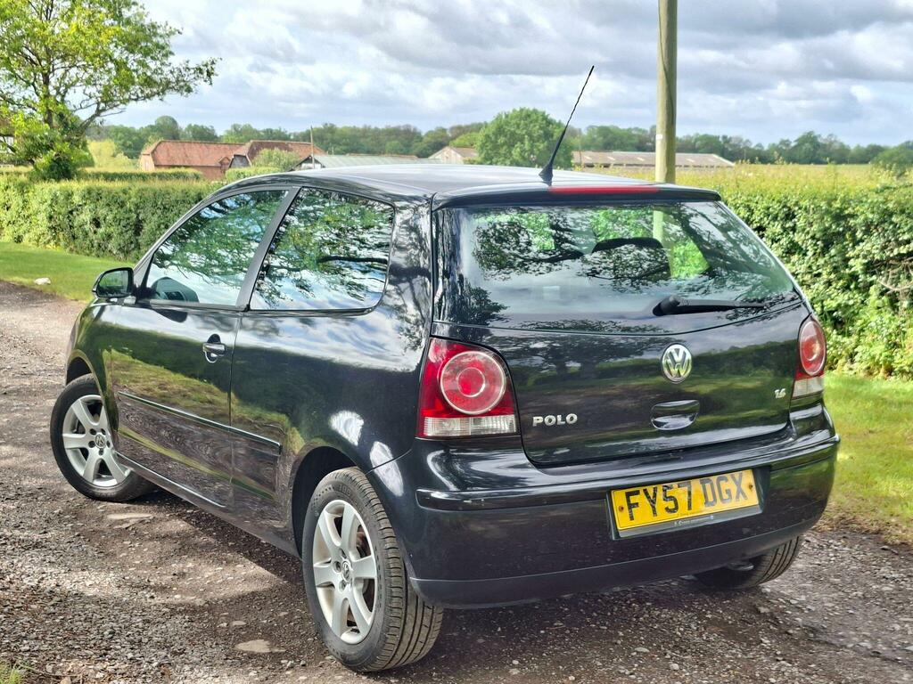 Volkswagen Polo 1.4 Se Black #4