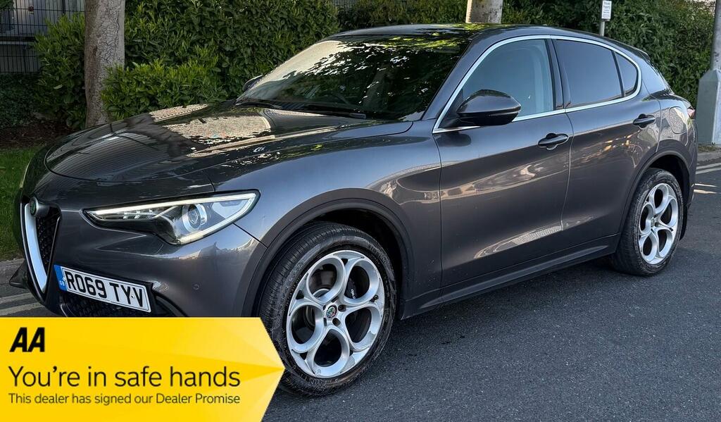 Alfa Romeo Stelvio 2.0T Speciale Q4 Awd Euro 6 Ss Grey