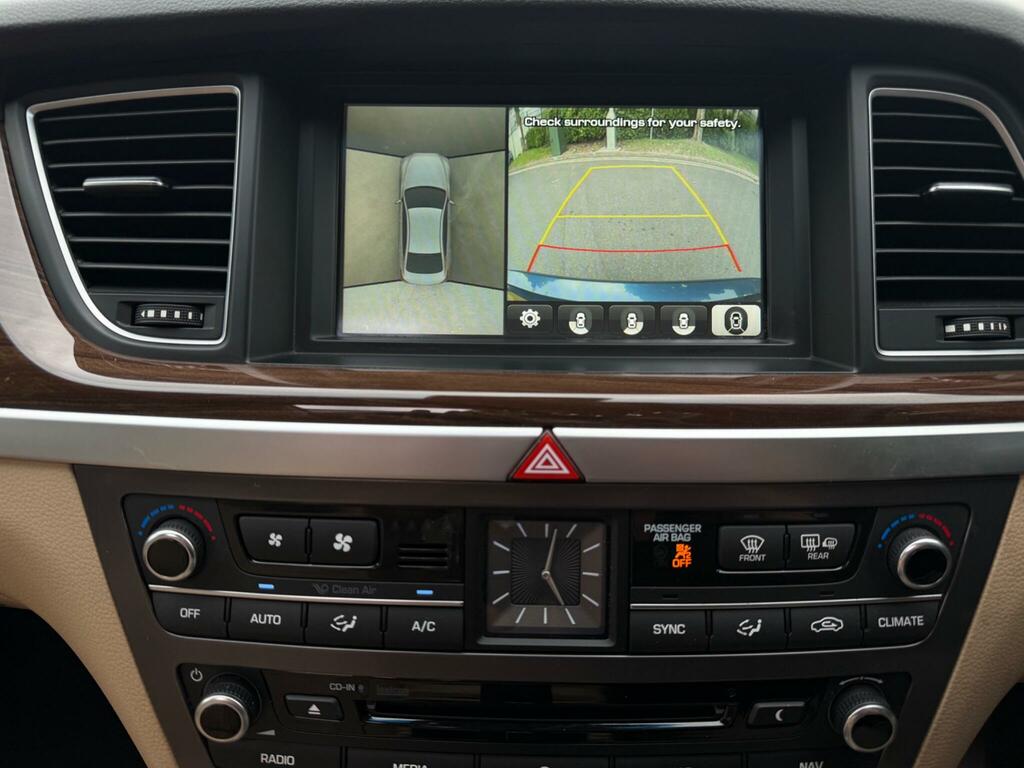 Hyundai Genesis  Black #25