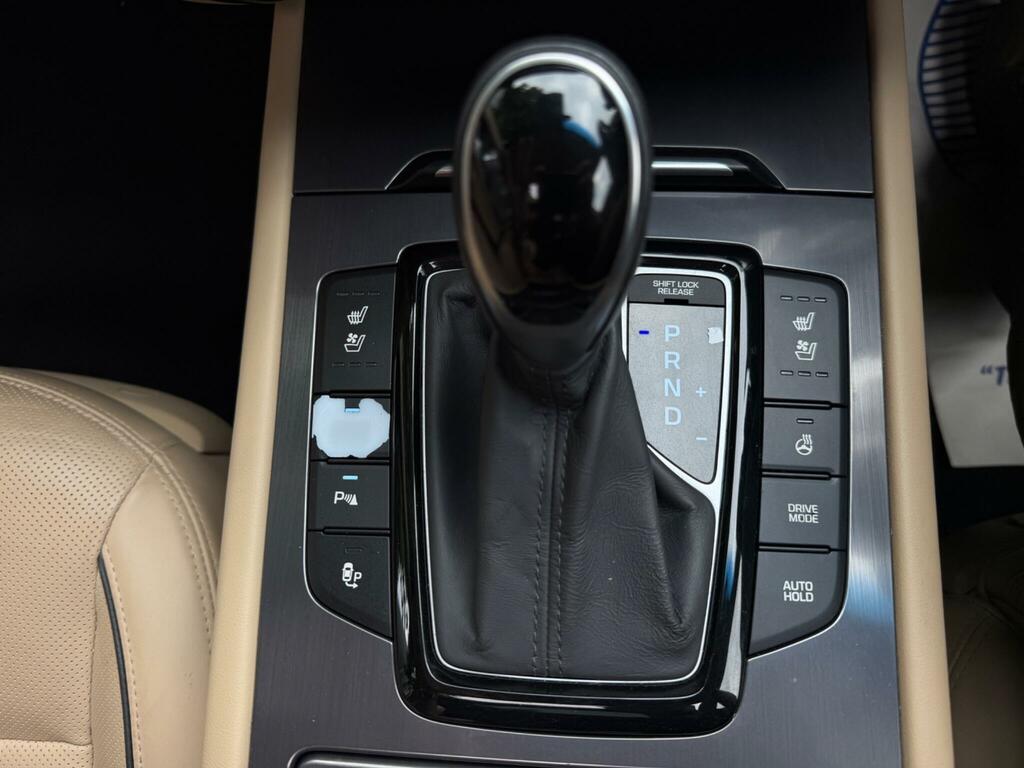 Hyundai Genesis  Black #26