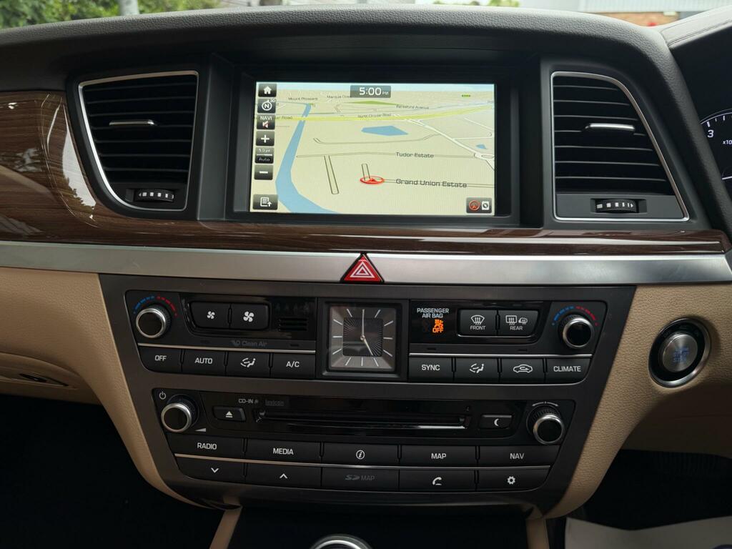 Hyundai Genesis  Black #20