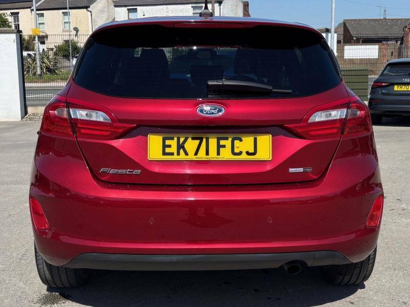 Ford Fiesta 1.0 Ecoboost Hybrid Mhev 125 Titanium X - 2021 EK71FCJ Red #6