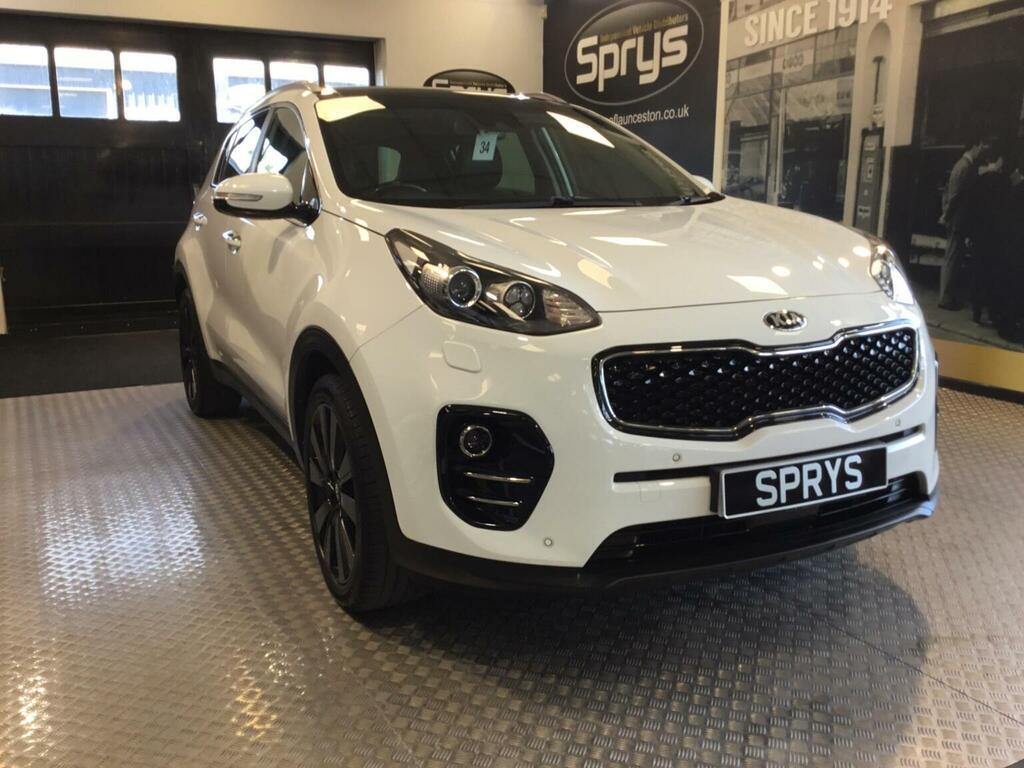 Kia Sportage Suv 1.7 Crdi 4 Euro 6 Ss 201766 White