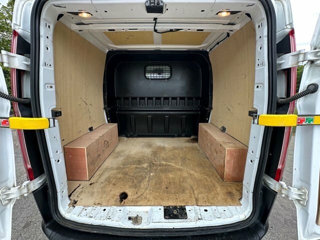 Ford Transit Custom 300 Ecoblue Leader Crew WR22ORO White #4