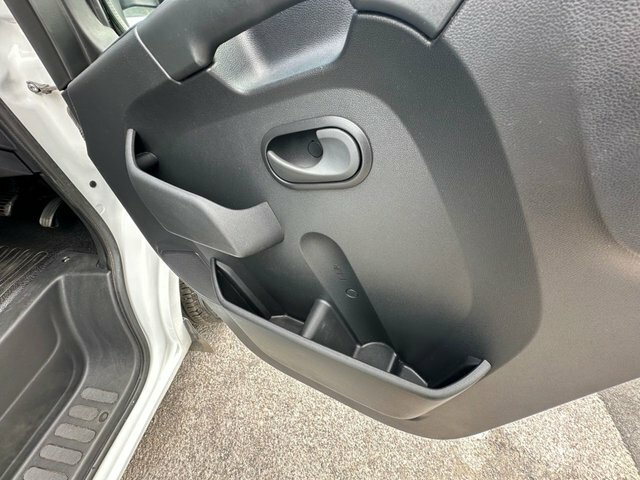 Renault Master Dci 35 Business Panel HK23WWG White #6