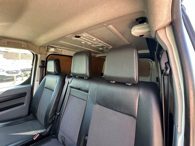 Peugeot Expert Bluehdi 1000 Professional Compact GJ68TLZ White #5