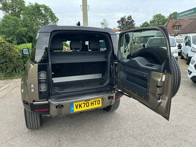 Land Rover Defender 90 P400 X - Vat VK70HTO Brown #6