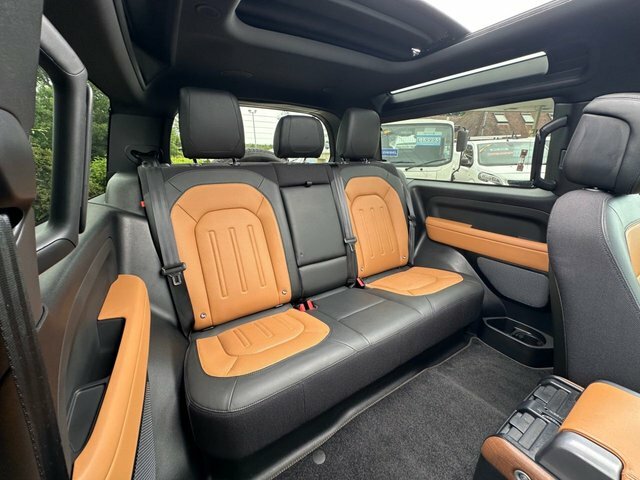Land Rover Defender 90 90 Defender Black #44