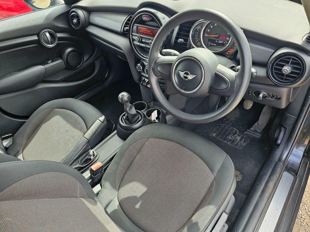 Mini Hatch 1.5 Cooper Euro 6 Ss YH66TVZ Black #2