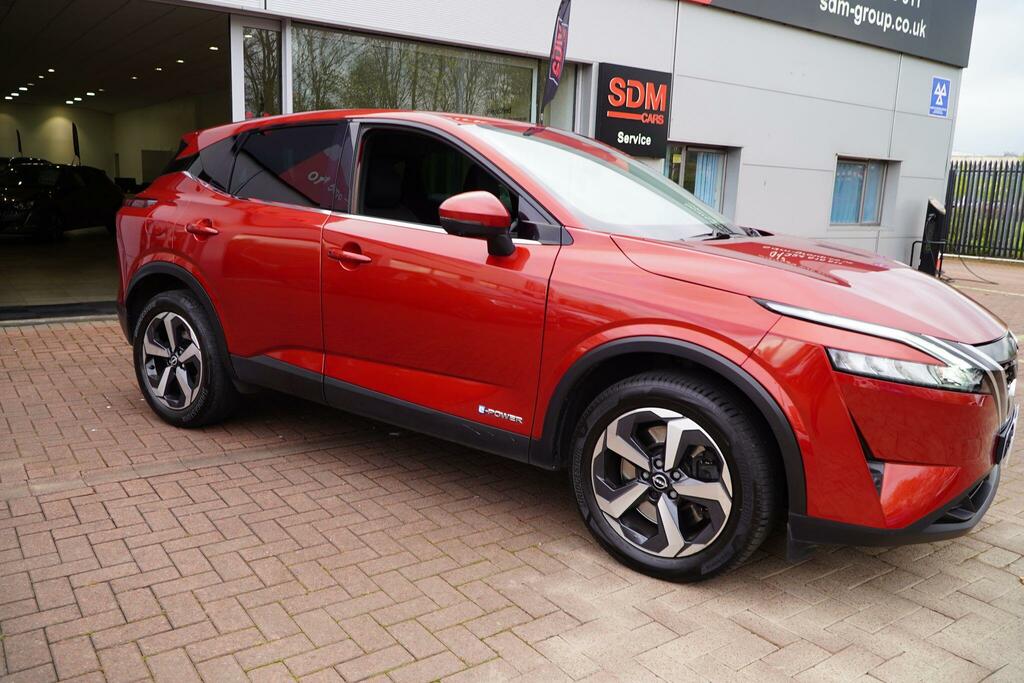 Nissan Qashqai 1.5 H E-power N-connecta Suv Hybrid Aut Red