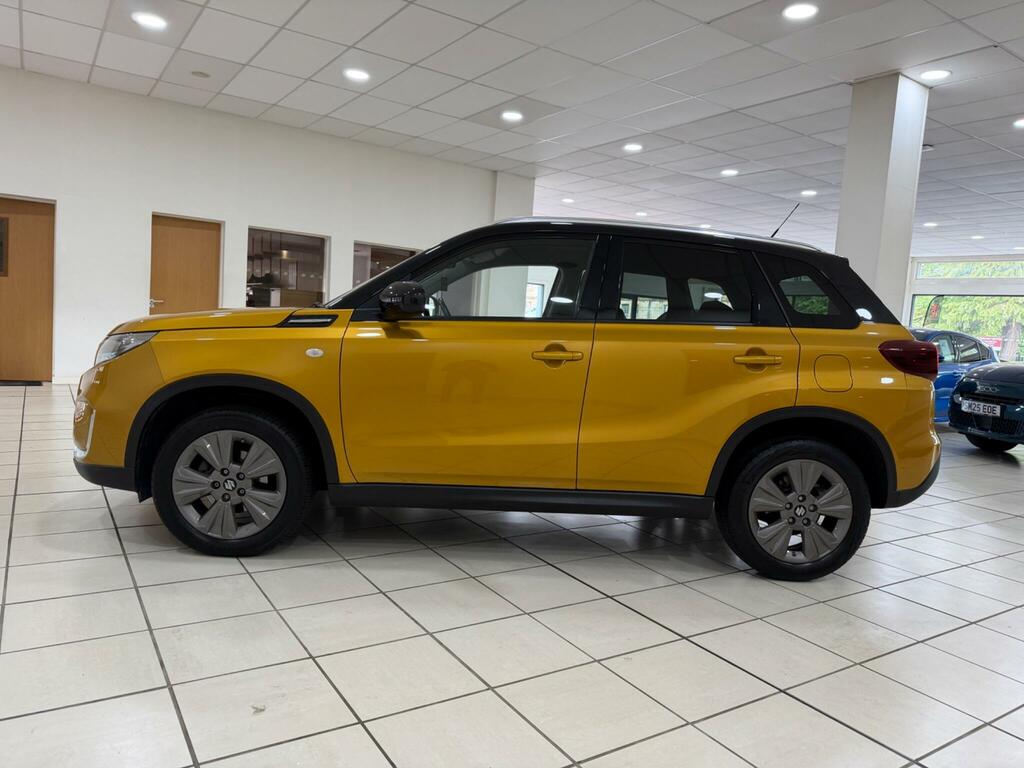 Suzuki Vitara 1.4 Boosterjet Mhev Sz-t Suv Hybrid Man GX23OZC Yellow #5