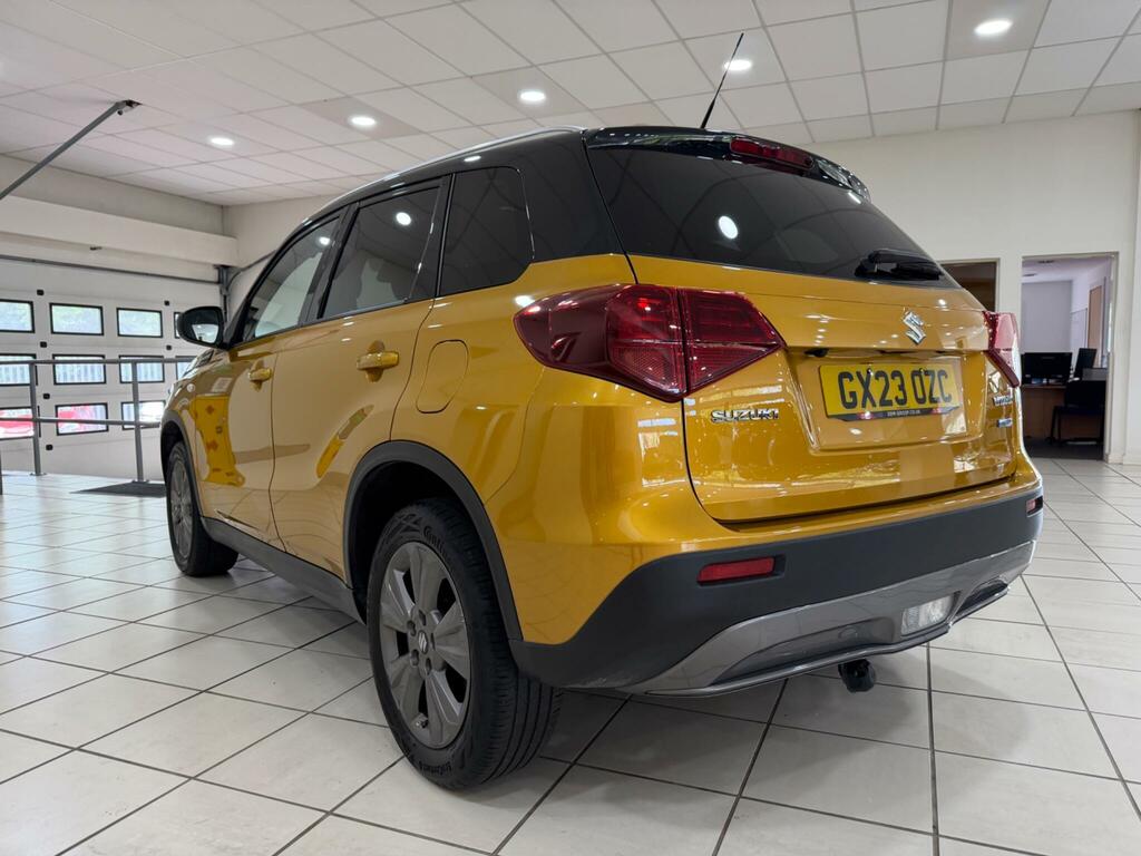 Suzuki Vitara 1.4 Boosterjet Mhev Sz-t Suv Hybrid Man GX23OZC Yellow #4