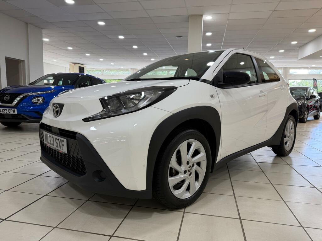 Toyota Aygo X 1.0 Vvt-i Pure Hatchback X-shift Euro 6 ML23SXF White #3
