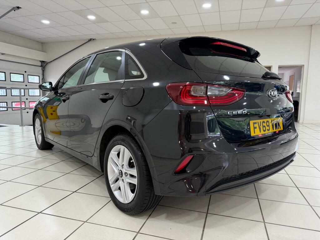 Kia Ceed 1.0 T-gdi Eco 2 Hatchback Euro 6 FV69VWL Black #4