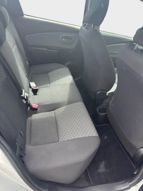 Toyota Yaris 1.33 Vvt-i Icon FA14AUL Silver #5