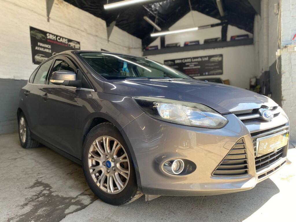 Ford Focus Hatchback 1.6 Tdci Titanium Euro 5 Ss 2012 CV12HHM Brown #5