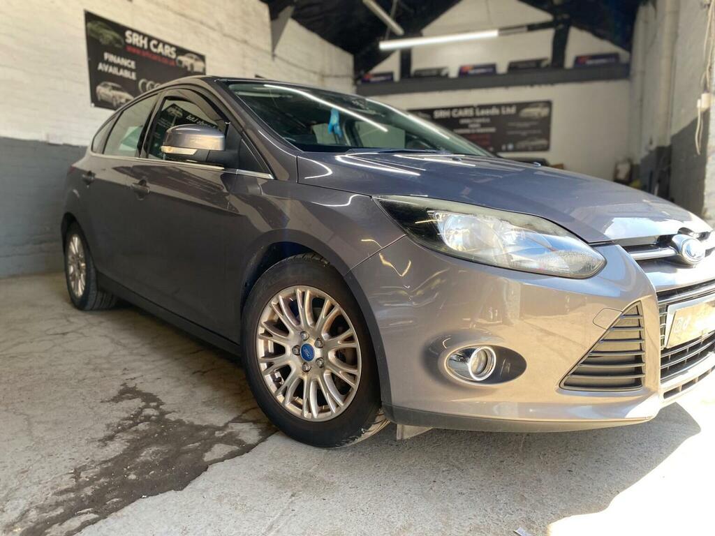 Ford Focus Hatchback 1.6 Tdci Titanium Euro 5 Ss 2012 Brown